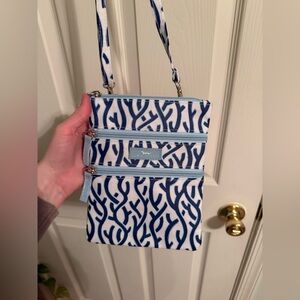 SCOUT crossbody bag